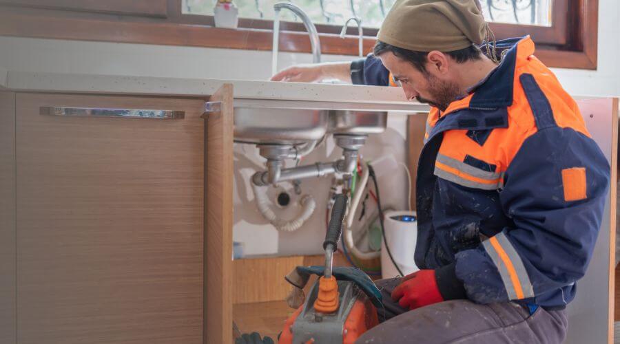 Local water heater installation in Alto Pass, IL